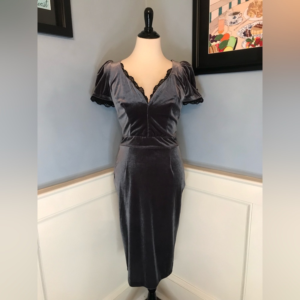 Laura Byrnes Pinup Couture Charcoal Velvet Midi Dress with Black Lace Trim - Picture 1 of 9